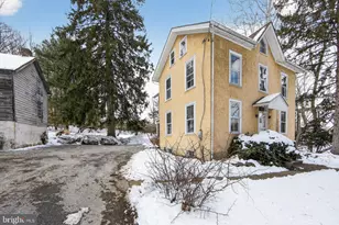 1556 S Whitford Rd, Exton, PA 19341 - Photo 3