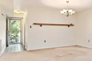 109 Valley Stream Cir, Chesterbrook, PA 19087 - Photo 3