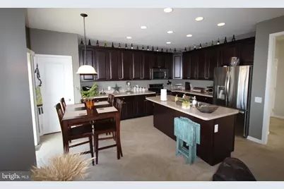 299 N Caldwell Circle, Downingtown, PA 19335 - Photo 9