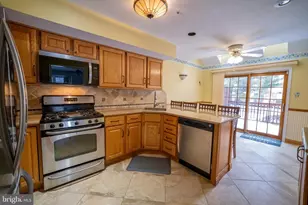 1400 Continental Cir, Phoenixville, PA 19460 - Photo 3