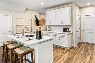 48 Four Leaf Dr, Downingtown, PA 19335 - Photo 11