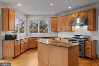 325 Shelbourne Lane, Phoenixville, PA 19460 - Photo 21