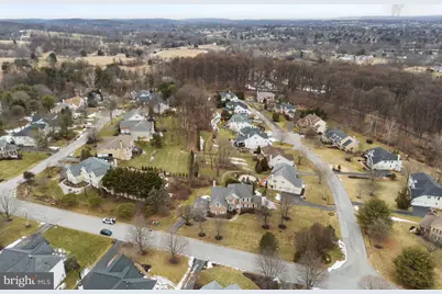 325 Shelbourne Lane, Phoenixville, PA 19460 - Photo 5