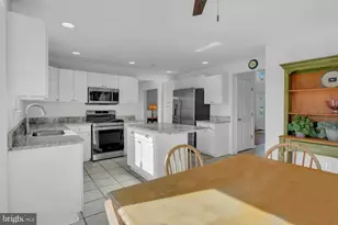 119 Dennis Ln, Phoenixville, PA 19460 - Photo 13