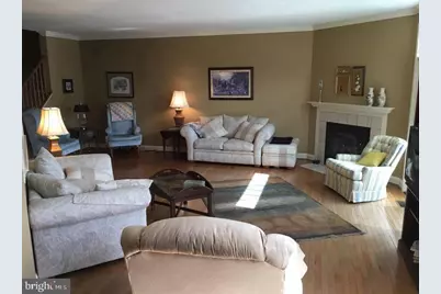 185 Daylesford Blvd, Berwyn, PA 19312 - Photo 5