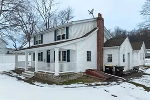 215 Hopewell Rd, Elverson, PA 19520 - Photo 1