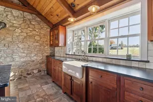 2 Fox Run Rd, Chester Springs, PA 19425 - Photo 17