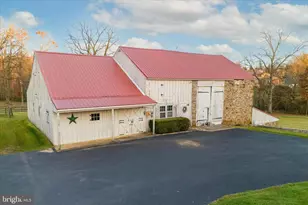 2 Fox Run Rd, Chester Springs, PA 19425 - Photo 87