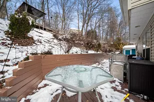 1221 Rhode Island Ln, Downingtown, PA 19335 - Photo 33