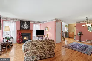 1706 Coventry Pointe Ln, Pottstown, PA 19465 - Photo 7