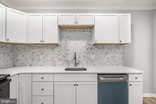 313 S 1st Ave, Coatesville, PA 19320 - Photo 5