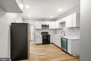 313 S 1st Ave, Coatesville, PA 19320 - Photo 3