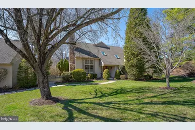 477 Chandlee Drive, Berwyn, PA 19312 - Photo 1