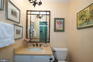 477 Chandlee Dr, Berwyn, PA 19312 - Photo 9