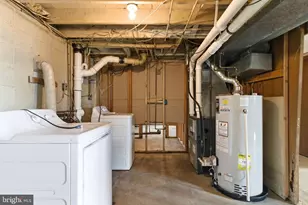 405 Sunset Dr, Downingtown, PA 19335 - Photo 41