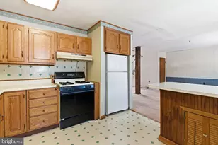 405 Sunset Dr, Downingtown, PA 19335 - Photo 15