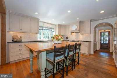 395 Bair Road, Berwyn, PA 19312 - Photo 9