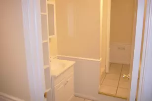 335 Marshall St, Kennett Square, PA 19348 - Photo 13