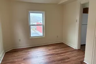 330 E Chestnut St, Coatesville, PA 19320 - Photo 5