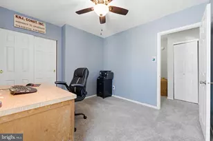 102 Gloucester Ct, Downingtown, PA 19335 - Photo 31