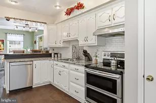 102 Gloucester Ct, Downingtown, PA 19335 - Photo 13