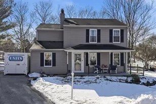 102 Gloucester Ct, Downingtown, PA 19335 - Photo 1