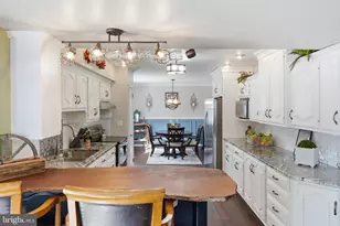 102 Gloucester Ct, Downingtown, PA 19335 - Photo 17