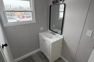 867 Aspen Ave, Spring City, PA 19475 - Photo 7