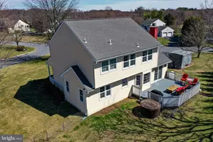 19 Ponds End Dr, Downingtown, PA 19335 - Photo 47