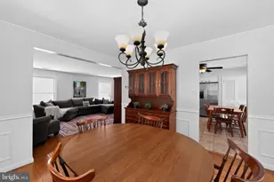 51 Oakland Dr, Downingtown, PA 19335 - Photo 11