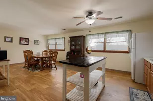 166 Rosehill Ave, West Grove, PA 19390 - Photo 23