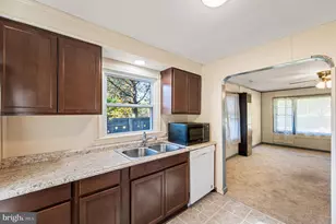 10 W Summit Ave, Oxford, PA 19363 - Photo 31