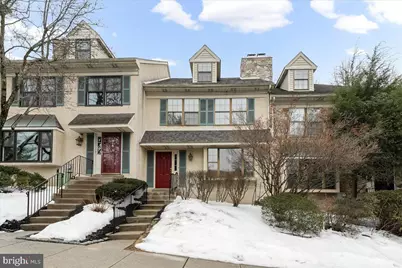 11 Algonquin Court, Chesterbrook, PA 19087 - Photo 1