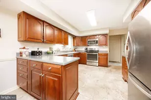 1308 S Tulip Dr, West Chester, PA 19380 - Photo 9