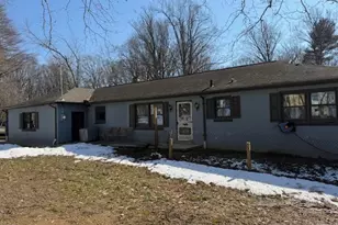 1810 Ridgeview Dr, Coatesville, PA 19320 - Photo 1