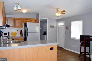 270 W Uwchlan Ave, Downingtown, PA 19335 - Photo 11