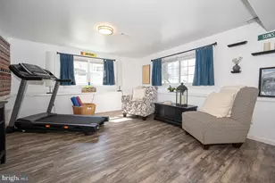 36 Sunset Dr, Paoli, PA 19301 - Photo 27