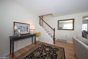 36 Sunset Dr, Paoli, PA 19301 - Photo 9