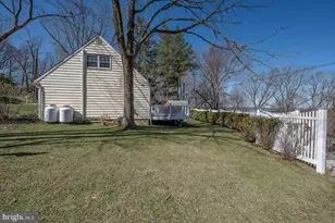 36 Sunset Dr, Paoli, PA 19301 - Photo 67