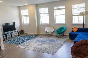 135 Four Leaf Dr, Downingtown, PA 19335 - Photo 3