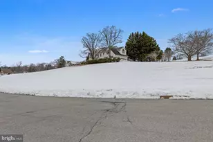 825 Bainbridge Dr, West Chester, PA 19382 - Photo 73