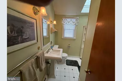 200 E Hilltop Road, West Chester, PA 19382 - Photo 19