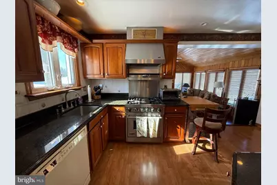 200 E Hilltop Road, West Chester, PA 19382 - Photo 7