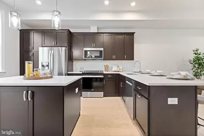 609 Burcham Street, Phoenixville, PA 19460 - Photo 9