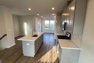 839 Pecan Rd, Spring City, PA 19475 - Photo 3