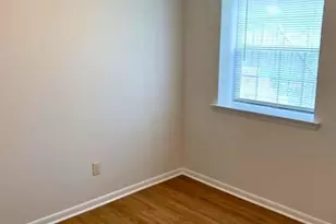 2402 Pond View Dr, West Chester, PA 19382 - Photo 7