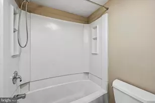 2402 Pond View Dr, West Chester, PA 19382 - Photo 17