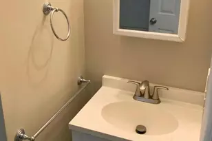 2402 Pond View Dr, West Chester, PA 19382 - Photo 9