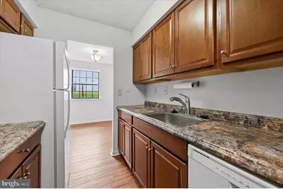 2402 Pond View Drive #2402, West Chester, PA 19382 - Photo 7