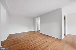 2402 Pond View Dr, West Chester, PA 19382 - Photo 7